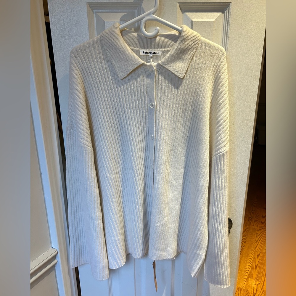 Reformation Fantino Cashmere Collared Cardigan Gossamer - Picture 3 of 10